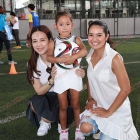 "แม่กบ" ควง "น้องณดา" พร้อม "มาดามแป้ง" ร่วมงาน "คลินิกฟุตบอล สร้างเยาวชนไทยไปบอลโลกฯ"