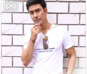 “เอส” คบ 3 ปี “คริสติน่า” ยังไม่แพลนวิวาห์