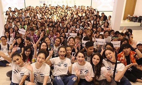 เอาใจสาวกทีม “บี” แทคทีมลูกสาวทั้ง 5 จัดมีตติ้งแฟนคลับสนุกแค่ไหนมาส่องด่วน!