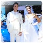 "ลูกเกด" จับมือ "ดีเจพุฒ" เดินแฟชั่นโชว์เครื่องเพชรสุดอลังการ!