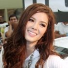 ลีเดีย ศรัณย์รัชต์ โชว์ล้างรถในงาน Motor Show 2010