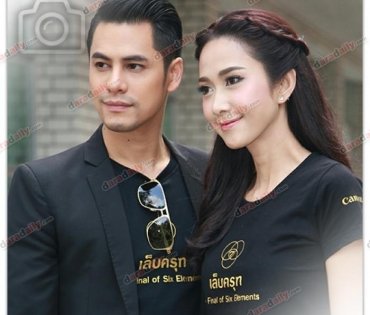 ผู้จัด-ผู้กำกับ "โอริเวอร์ บีเวอร์" นำทีมนักแสดง "ยุ้ย-ซี" จัดงานบวงสรวงละคร “เล็บครุ"
