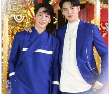 พิธีเปิดไฟต้นคริสต์มาสสุดยิ่งใหญ่ Light up Christmas Tree 2021