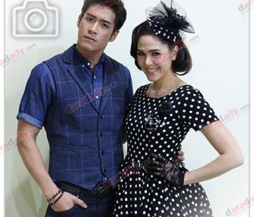 "ชมพู่ อารยา - อาเล็ก ธีรเดช" โปรโมทภาพยนตร์เรื่อง "จำเนียร วิเวียน โตมร"