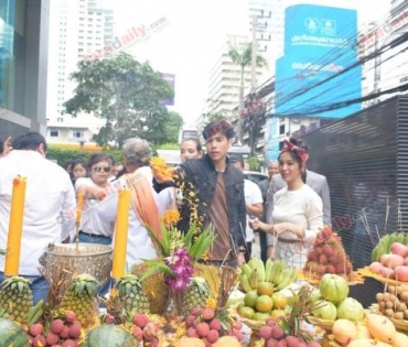 “เจษ” เขิน หวานใจเรียนต่ออังกฤษ