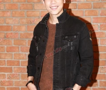 “เจษ” เขิน หวานใจเรียนต่ออังกฤษ