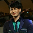 "ฮั่น เดอะสตาร์" ใส่ชุดผ้าไหมเดินแบบ