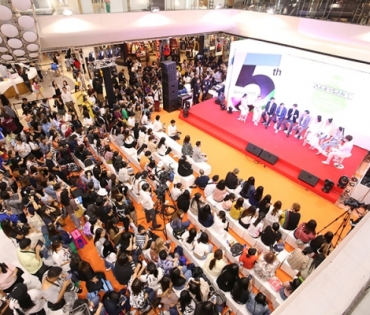 ภาพบรรยากาศงานครบรอบ 15 ปี DARADAILY ปรับโฉมใหม่ พร้อมความบันเทิงครบครัน