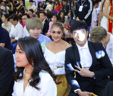 ภาพบรรยากาศงานครบรอบ 15 ปี DARADAILY ปรับโฉมใหม่ พร้อมความบันเทิงครบครัน