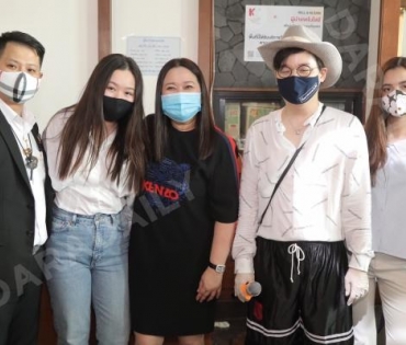 เปิดใจ “โบนัส-ปาร์ค” ร่วมโครงการร้านสะดวกแบ่งปันครั้งแรก