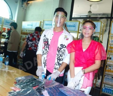 เปิดใจ “โบนัส-ปาร์ค” ร่วมโครงการร้านสะดวกแบ่งปันครั้งแรก