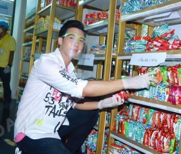 เปิดใจ “โบนัส-ปาร์ค” ร่วมโครงการร้านสะดวกแบ่งปันครั้งแรก