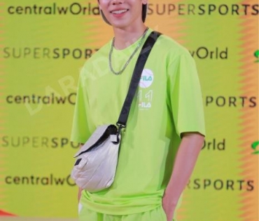 บรรยากาศงาน "Supersports Summer Fashion Show 2023" พบ "ปราง-กัญญ์ณรัณ" และสองหนุ่ม "หยิ่น-วอร์"