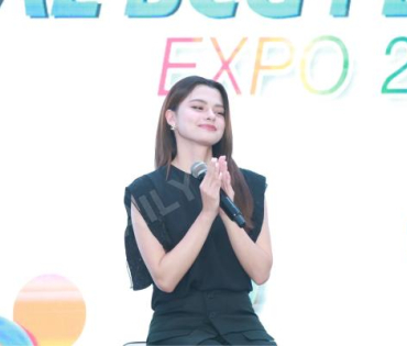 พิธีเปิดงาน THAILAND LOCAL BCG PLUS EXPO 2024 พบกับ สองนักแสดง ฟรีน-สโรชา และ เบ็คกี้-รีเบคก้า 