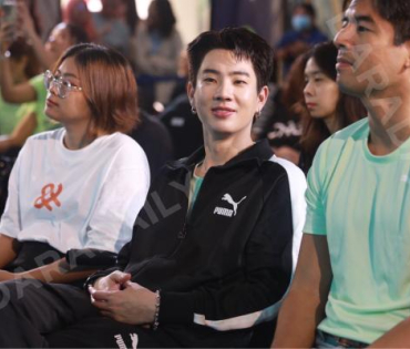 งานแถลงข่าว Supersports 10 Mile Run พบกับ "อ๊อฟ จุมพล"