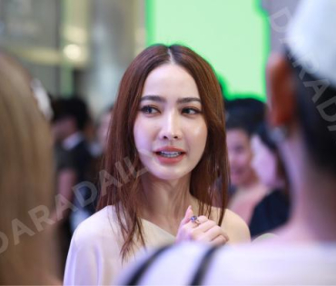 งานแถลงข่าว Siam Paragon Bangkok International Fashion Week 2024 พบ "แต้ว ณฐพร"