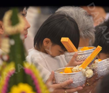 พิธีไหว้ครู"ศรราม น้ำเพชร" วัดพุทไธศวรรค์ จ.อยุธยา