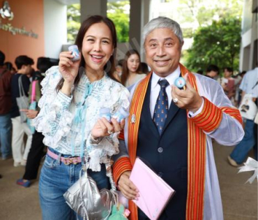 "สยม สังวริบุตร" เข้ารับพระราชทานปริญญา ปริญญาดุษฎีบัณฑิต คณะครุศาสตร์ จุฬาลงกรณ์มหาวิทยาลัย 