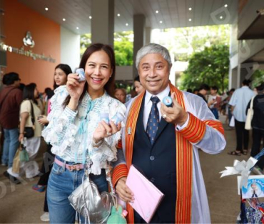 "สยม สังวริบุตร" เข้ารับพระราชทานปริญญา ปริญญาดุษฎีบัณฑิต คณะครุศาสตร์ จุฬาลงกรณ์มหาวิทยาลัย 