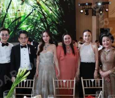 งาน “BEAUTY GEMS 60th  Anniversary High Jewelry" พบ  "แอน ทองประสม, แอฟ ทักษอร, นนกุล ชานน"