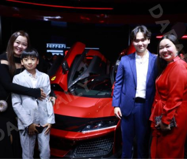 งาน UNIVERSO FERRARI @ UOB Live ศูนย์การค้า Emsphere