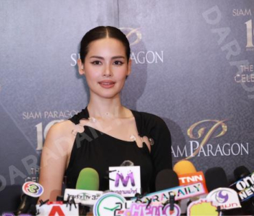 งาน Siam Paragon 19th Anniversary นำทีมโดย พีพี-กฤษฏ์, ญาญ่า-อุรัสยา, ต่อ-ธนภพ, หลิงหลิง-ออม