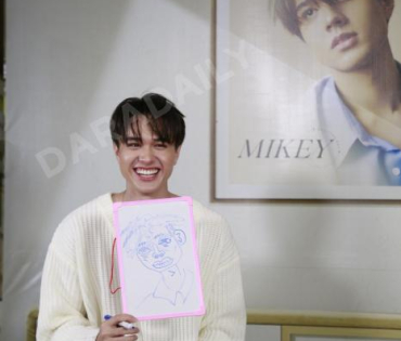 งาน Photobook "MIKEY One Fine Day" ของพระเอกหนุ่มหน้าหวาน "ไมกี้-ปณิธาน"