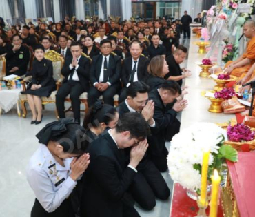 พิธีสวดอภิธรรมศพ นายบุญชื่น บุญเกิดรัมย์ (แดน บุรีรัมย์) ณ วัดไร่ขิง