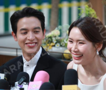 เจมส์-จิรายุ & โฟม เปิดใจพิธีแต่งงาน