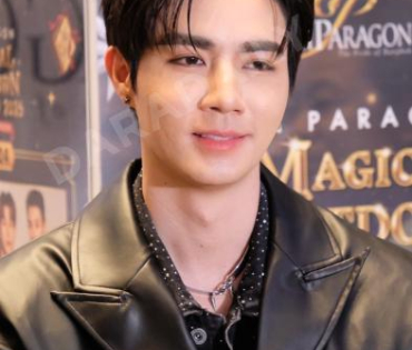 งาน “SIAM PARAGON THE MAGICAL COUNTDOWN CELEBRATION 2025” พบ "ซี-นุนิว"