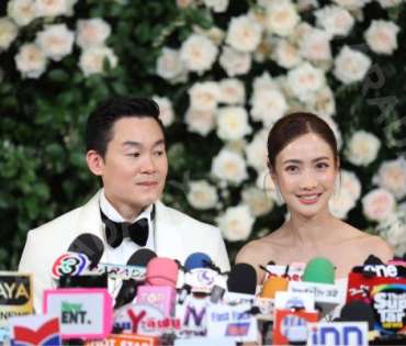 งานแถลงข่าวพิธีมงคลสมรส "แต้ว ณฐพร & ไฮโซณัย"