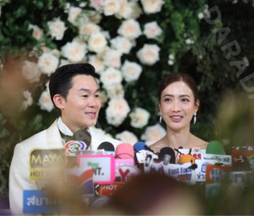 งานแถลงข่าวพิธีมงคลสมรส "แต้ว ณฐพร & ไฮโซณัย"