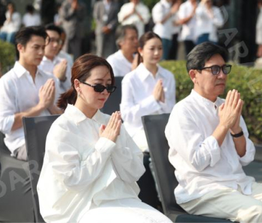 พิธีบวงสรวงภาพยนตร์เรื่อง “วันทอง” (Working Title) พบ อิ้งค์ วรันธร , หมาก ปริญ , กลัฟ คณาวุฒิ