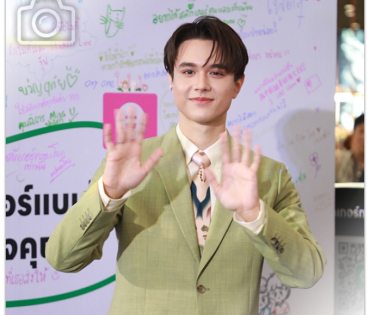 งานประกาศรางวัล LINE STICKERS AWARDS 2024 พบ "เจมีไนน์-โฟร์ท และ ไมกี้-ปณิธาน"