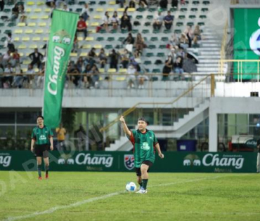 งานแถลงข่าว เปิดตัวแคมเปญ "CHANG U-CHAMPION CUP" นำทีมโดย "นิกกี้ ณฉัตร, เกรท วรินทร"