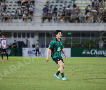 งานแถลงข่าว เปิดตัวแคมเปญ "CHANG U-CHAMPION CUP" นำทีมโดย "นิกกี้ ณฉัตร, เกรท วรินทร"