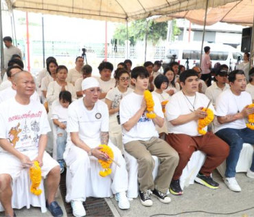 งานบวงสรวงภาพยนตร์ “Food Truck Project”กำกับโดย "แจ็ค แฟนฉัน" พร้อมพระเอกชื่อดัง "มาริโอ้ เมาเร่อ"