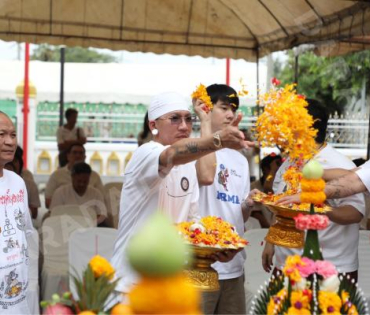 งานบวงสรวงภาพยนตร์ “Food Truck Project”กำกับโดย "แจ็ค แฟนฉัน" พร้อมพระเอกชื่อดัง "มาริโอ้ เมาเร่อ"