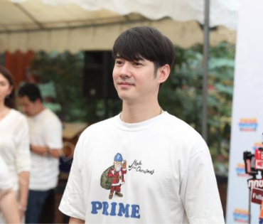 งานบวงสรวงภาพยนตร์ “Food Truck Project”กำกับโดย "แจ็ค แฟนฉัน" พร้อมพระเอกชื่อดัง "มาริโอ้ เมาเร่อ"