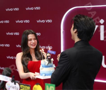 งานเปิดตัว "vivo V50 Launch Event" พบ "อาโป-ณัฐวิญญ์, เก่ง-น้ำปิง, เบคกี้-รีเบคก้า"