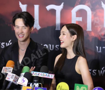 ภาพยนตร์รอบปฐมทัศน์ นาคบรรพ์ พบกับทีมผู้กำกับและนักแสดง เจมส์ มาร์, นีญ่า มากีลา, นก-สินจัย 