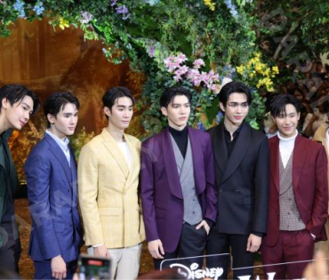 งาน Thailand Gala Premiere ภาพยนตร์เรื่อง "Disneys Snow White สไวท์ พบ "โบว์ เมลดา"