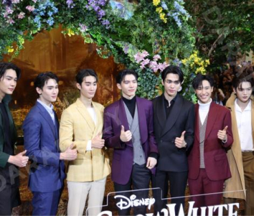 งาน Thailand Gala Premiere ภาพยนตร์เรื่อง "Disneys Snow White สไวท์ พบ "โบว์ เมลดา"