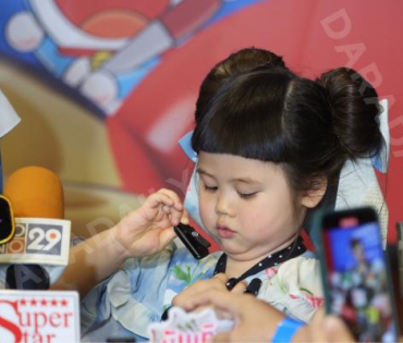 งานแถลงข่าว DORAEMON & FRIENDS พบ “ชมพู่-อารยา” และ “แอบิเกล”