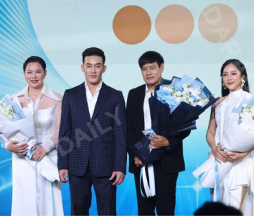 งานเปิดตัวพรีเซ็นเตอร์ Dr.JiLL พบกับ “นนกุล ชานน-แอฟ ทักษอร” “แดน วรเวช-แพทตี้ อังศุมาลิน” 