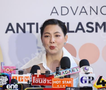 งานเปิดตัวพรีเซ็นเตอร์ Dr.JiLL พบกับ “นนกุล ชานน-แอฟ ทักษอร” “แดน วรเวช-แพทตี้ อังศุมาลิน” 