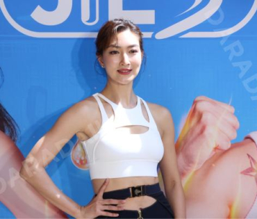 งานเปิดตัวพรีเซ็นเตอร์ Dr.JiLL พบกับ “นนกุล ชานน-แอฟ ทักษอร” “แดน วรเวช-แพทตี้ อังศุมาลิน” 