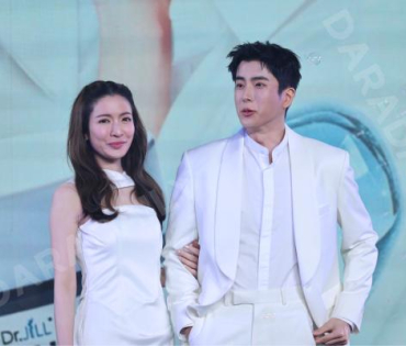 งานเปิดตัวพรีเซ็นเตอร์ Dr.JiLL พบกับ “นนกุล ชานน-แอฟ ทักษอร” “แดน วรเวช-แพทตี้ อังศุมาลิน” 
