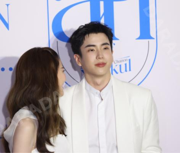 งานเปิดตัวพรีเซ็นเตอร์ Dr.JiLL พบกับ “นนกุล ชานน-แอฟ ทักษอร” “แดน วรเวช-แพทตี้ อังศุมาลิน” 