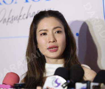 งานเปิดตัวพรีเซ็นเตอร์ Dr.JiLL พบกับ “นนกุล ชานน-แอฟ ทักษอร” “แดน วรเวช-แพทตี้ อังศุมาลิน” 